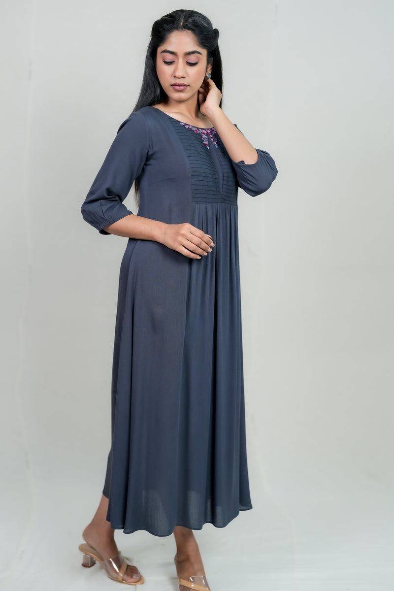 Cotton readymade party wear kurti off white and grey green with zari s –  Maatshi